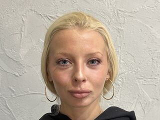 nude cam girl photo LanaReals