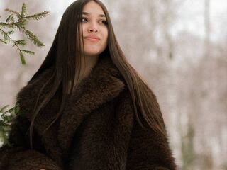 camslut spreading pussy LashonTackitt