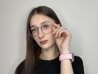 camgirl sex photo LatriciaSuet