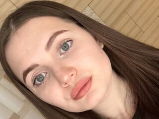 girl nude LauriMaynor