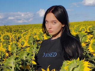 camslut topless LavonAnsara