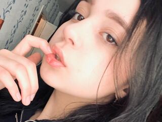 naked girl with webcam masturbating with vibrator LeotaBienvenu