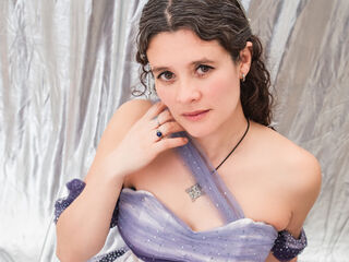 camgirl playing with vibrator LiaMors