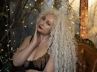 hot strip tease webcam LilitLang