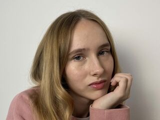 live sexcam LisetteMaupredi