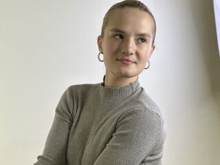 free web cam chat LorrianePytko