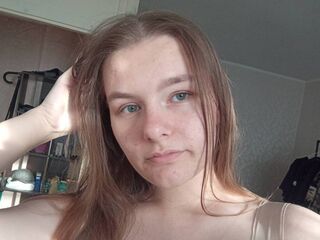 teaser web cam LucilleDeinert