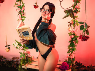 webcam striptease show LucyEngel