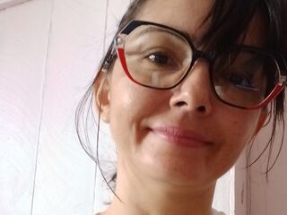 mastubating web cam girl LuizaHots