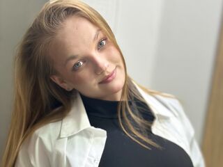 fingering webcamgirl MeganBate