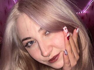 camgirl live porn MelitaHogston