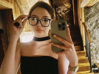 cam girl fingering MiaForester