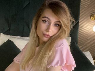 naked webcamgirl video MicheleMary