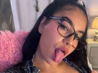 naughty cam girl masturbating MihaCameron