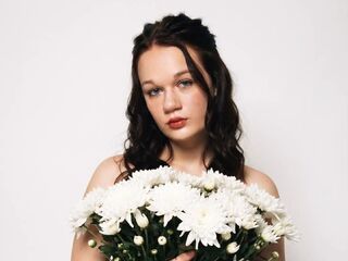 naked webcamgirl picture MirandaSakihara