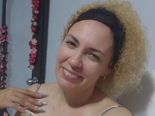 erotic cam video MireyaVidal