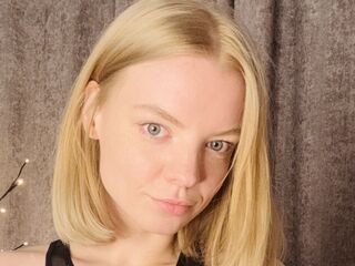 camgirl pic MoiraBaumgartel