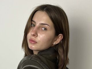 nude gamgirl MollySodisia