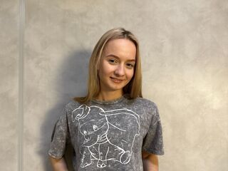 chat show NereidaLaforrest