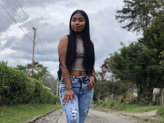 masturbating webcamgirl NoaMorelli