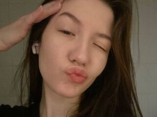 cam whore NoemiMeservy
