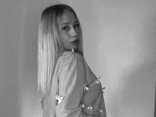 camgirl masturbating RicardaBlechman