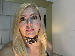 camgirl playing with sextoy RoxaneGrace