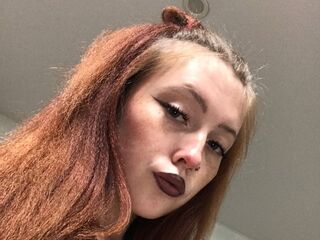 girl showing tits RubiRousen