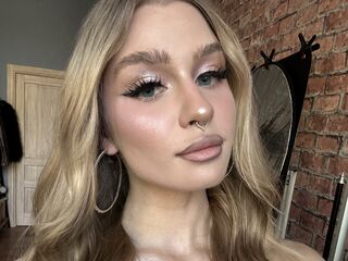 free video chat room SaphiraLuxe