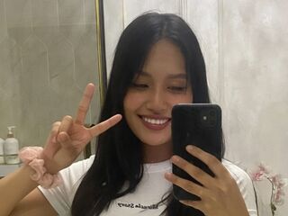 camgirl masturbating with vibrator SelenaMulvehill