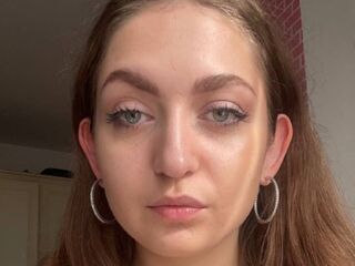 naked girl with webcam masturbating with vibrator ShaniFland