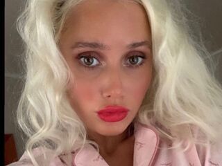 webcamgirl chat ShiraMitman