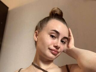 free nude cam SofiyaWite