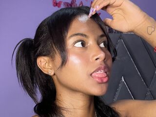camgirl playing with sextoy SusiBlanc