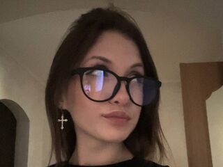 hot webcam slut TianaGolberg