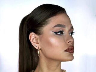 beautiful girlcam TinyBromley