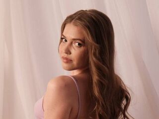 naked girl with webcam fingering pussy TowandaFerard