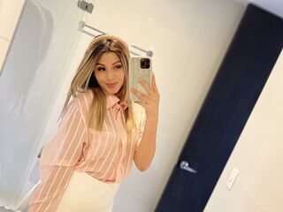 camwhore masturbating with sextoy ValeriaRashford