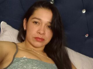 webcam live show VictoriaCruzL