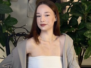 naughty camgirl WynonaBarrigan