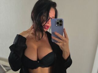 naked cam girl photo YannaDim