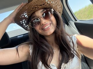 live chat room YasmineHart