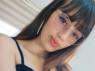 webcam striptease show YiyisMarthin