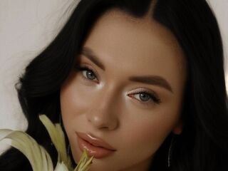 camwhore shaved pussy ZoeSensative